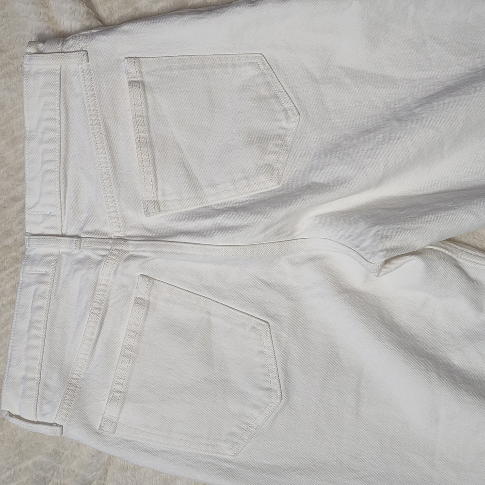 Ambercrombie And Fitch Ultra High Rise Kick Flare Women's White Jeans Size 29/8 - Picture 8 of 11